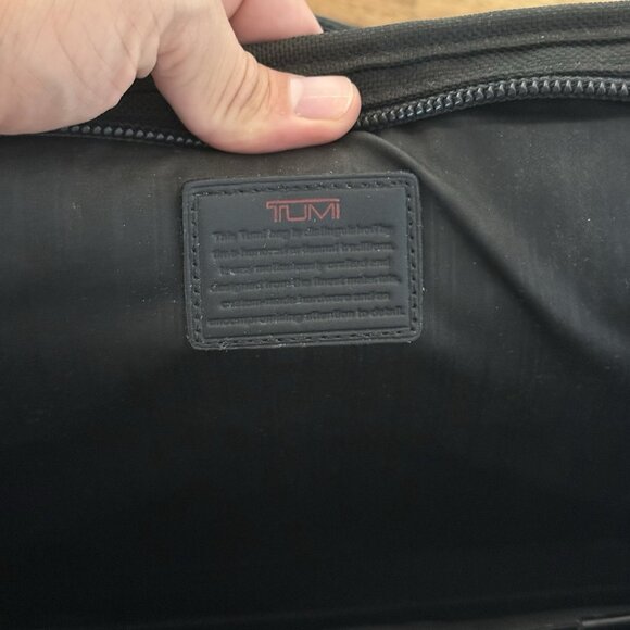 Tumi Alpha 2 Compact Large Screen Briefcase Laptop Bag Nylon Black 26114D2 $550 - Picture 9 of 16